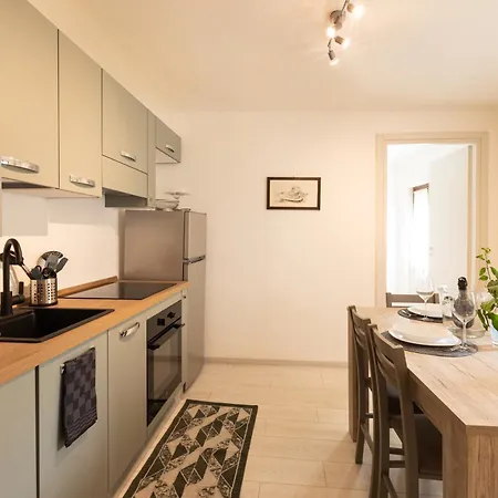 Апартаменты Anticavalle Intero Верона